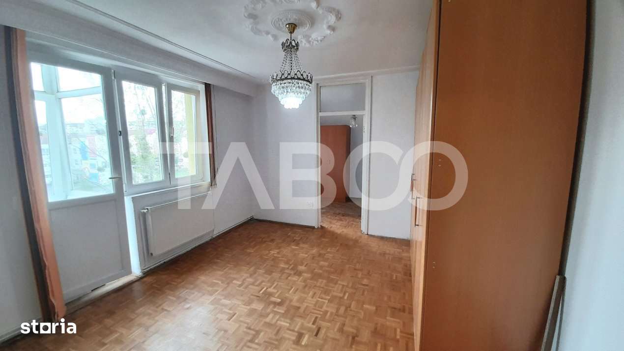 Apartament de vanzare 40mp 2 camere Zona Mihai Viteazul Sibiu - Imagine principală: 2/8