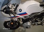 BMW R - 8