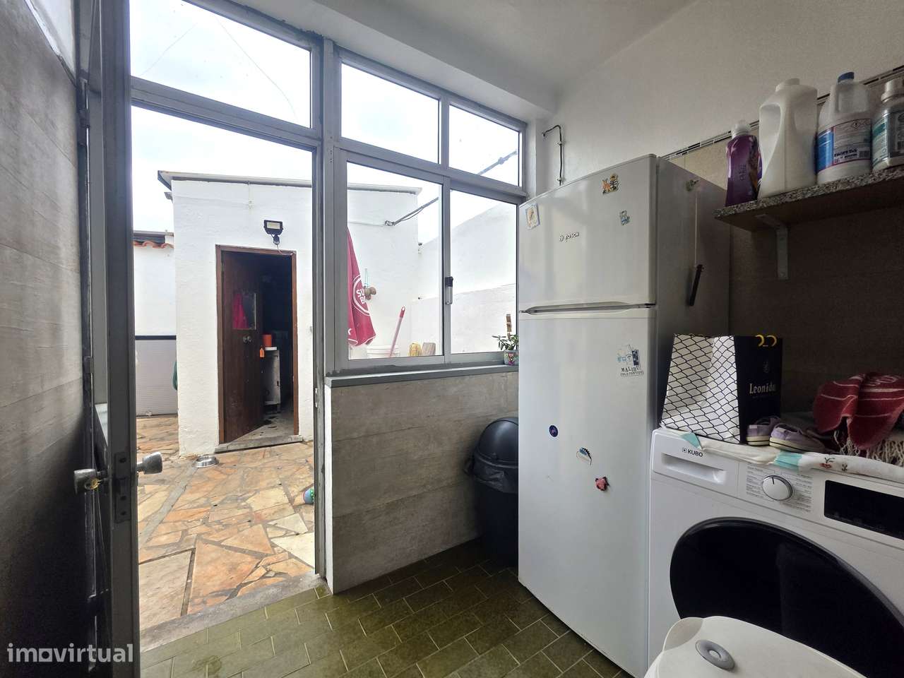 Simpático Apartamento T2 em andar de Moradia-7