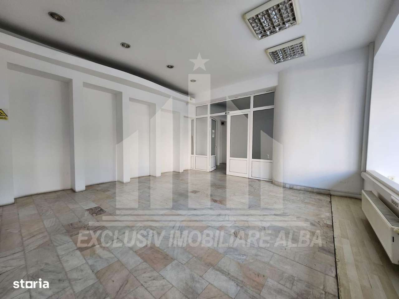 Spatiu comercial de inchiriat, Centru - Imagine principală: 3/5