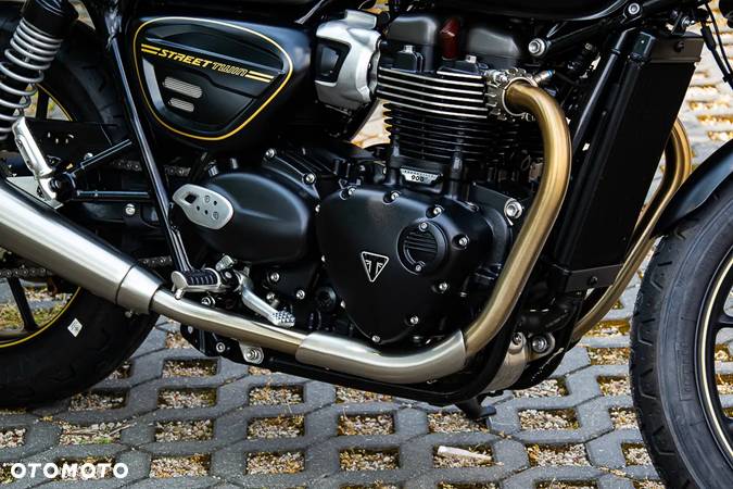 Triumph Street Twin - 6