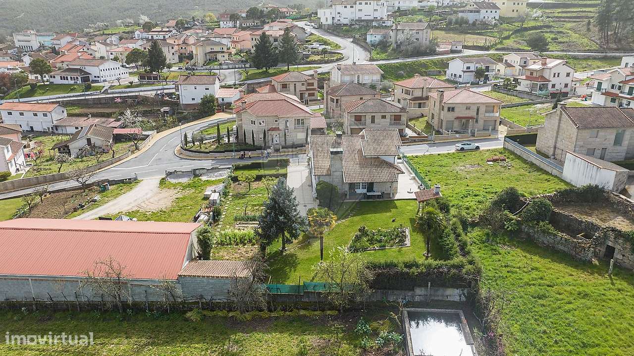 Moradia T5 para venda - Grande imagem: 3/48