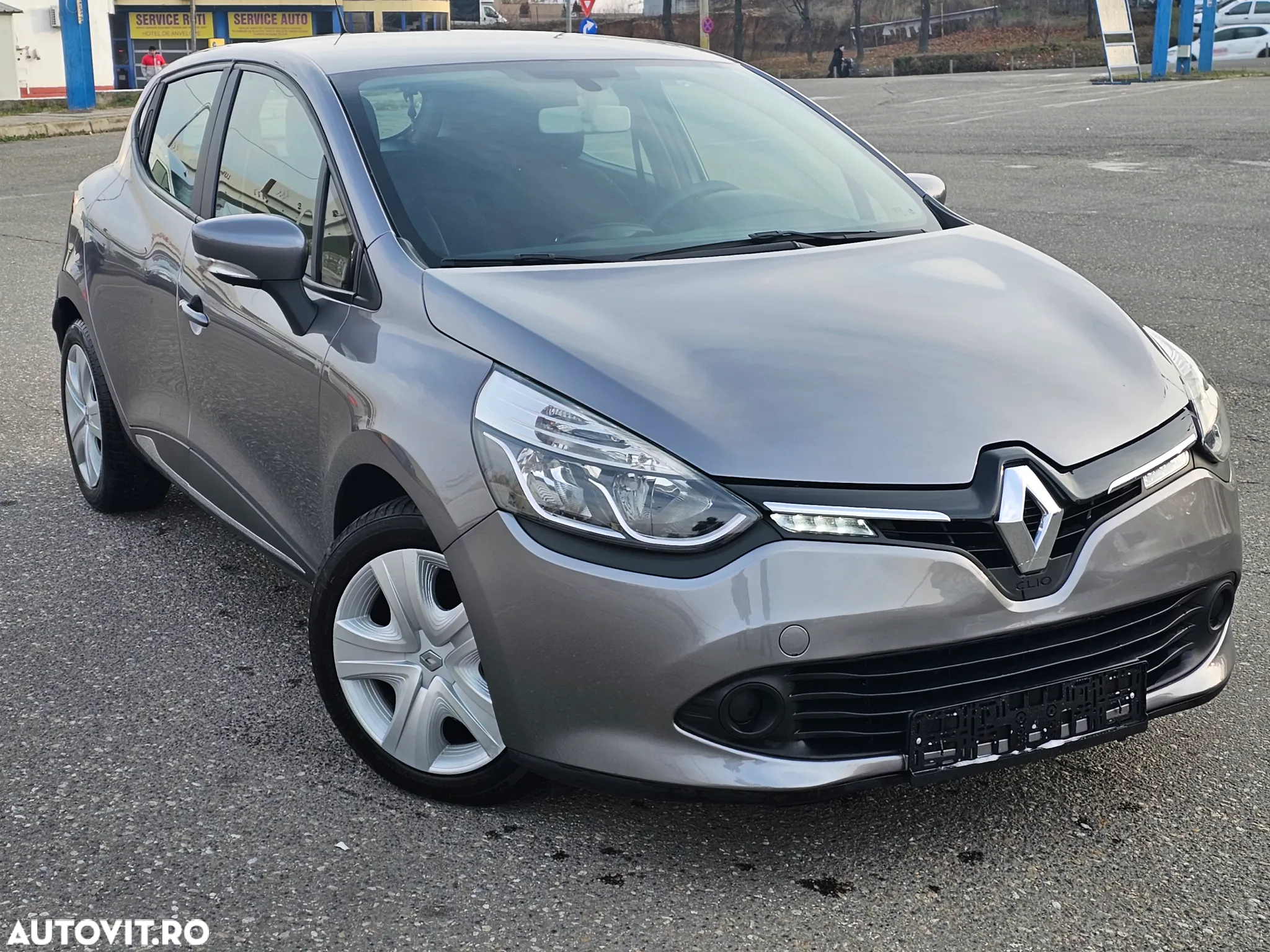 Renault Clio dCi 90 EDC Luxe - 3