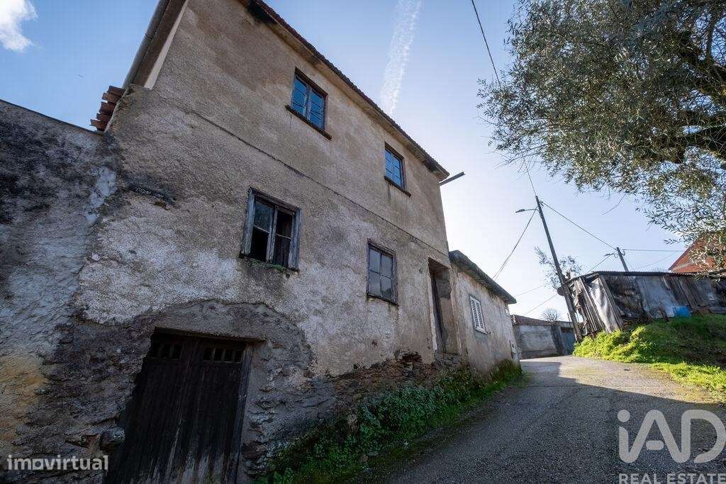 Casa / Villa T3 em Penacova de 137 m2 - Grande imagem: 2/31