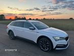 Skoda Superb 2.0 TDI SCR 4x4 Scout DSG - 1