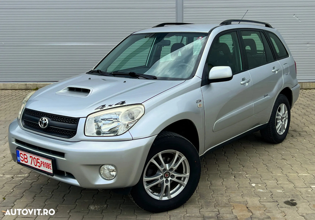 Toyota RAV4 2.0 D-4D Executive - 1