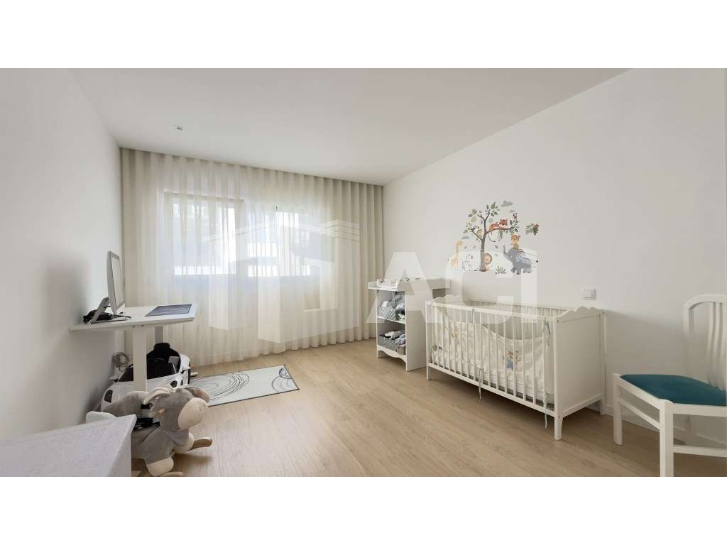 MORADIA TÉRREA SEMI-NOVA - Vidigal, Leiria-21