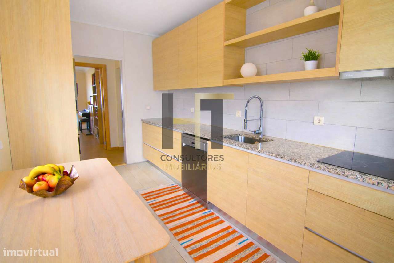 Andar Moradia T2+1 com Jardim Privativo e Garagem 3 Carros – Raridad - Grande imagem: 5/26