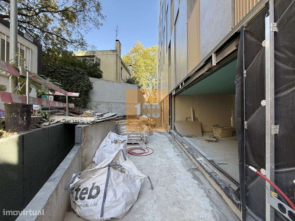 Apartamento T3 novo nas Antas-17