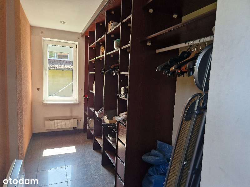 Dom z obiektem na działalnośc-7