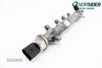 Regua / rampa de injectores Volkswagen Passat Sedan|15-19 - 3