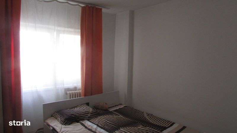 Apartament cu 3 camere decomandat-2 bai-Bd.Decebal Deva - Imagine principală: 4/7