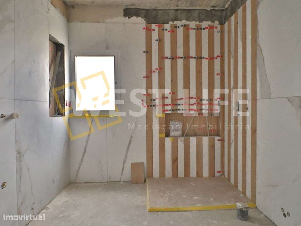 Moradia T4 em Construção com Vista Campo a 5 Minutos de Mafra-13