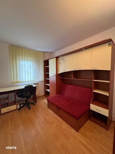 Apartament cu 3 camere, bloc din 80' zona Careffour Felicia-7