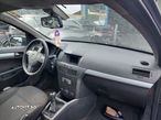 Dezmembram Opel Astra H, 1.7 CDTI, an 2006, cutie 5+1 - 3