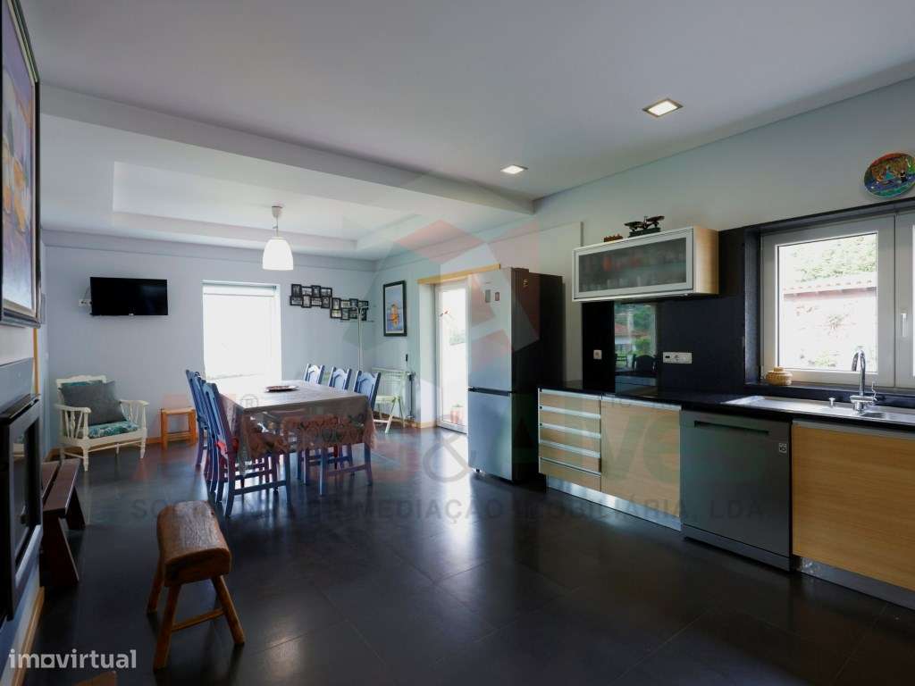 Quintinha com 2 casas -Extraordinária propriedade-14