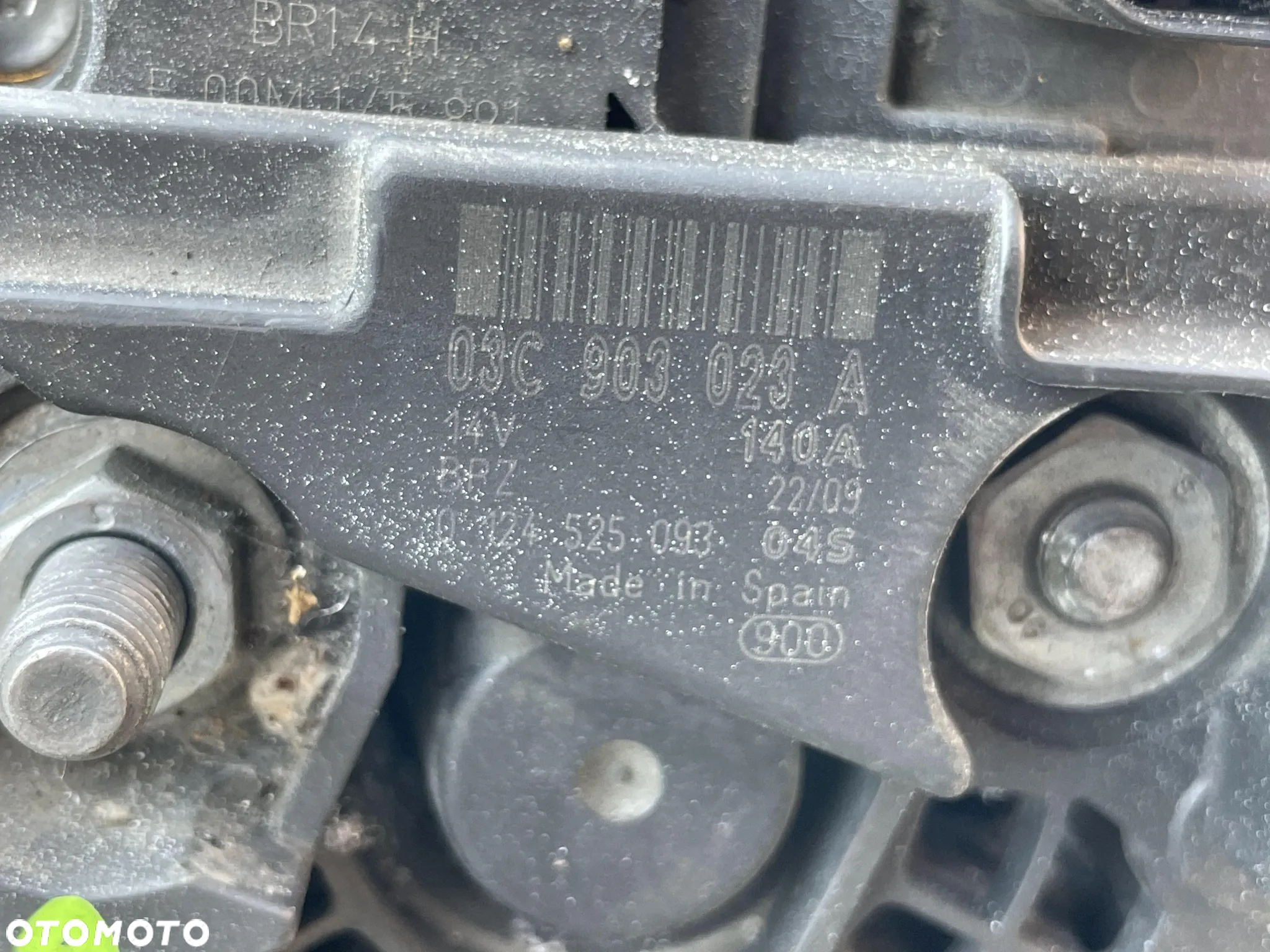 Alternator VW  1.4 TSI  03C903023A - 3