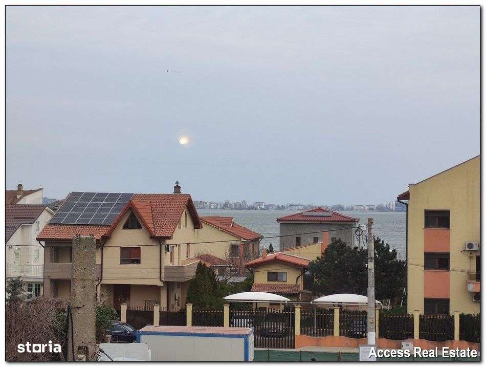 Vilă pe malul lacului Siutghiol, lângă parc-6