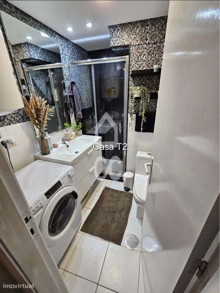 Oportunidade Única em Paranhos | Yield de 10% | Conjunto de 2 Moradias-6