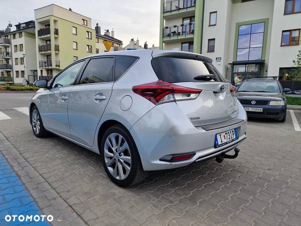 Toyota Auris 1.8 VVT-i Hybrid Automatik Design Edition - 6