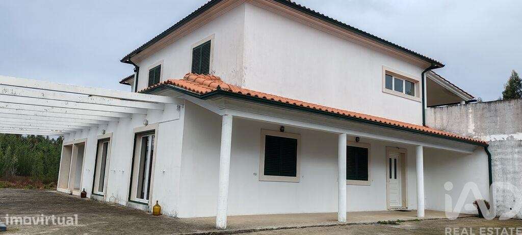 Casa / Villa T4 em Pedrógão Grande de 281,00 m2 - Grande imagem: 5/30