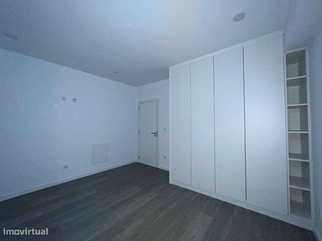 Atelier com kitchenette Equipada - Viseu - Grande imagem: 2/7