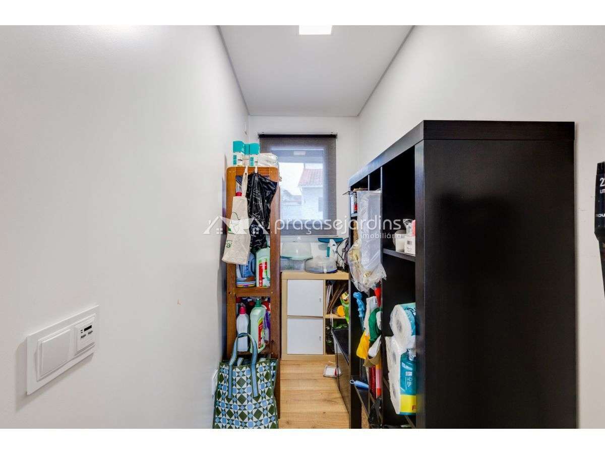 Moradia T5 Contemporânea e elevada eficiência energética – Amor, Le...-55