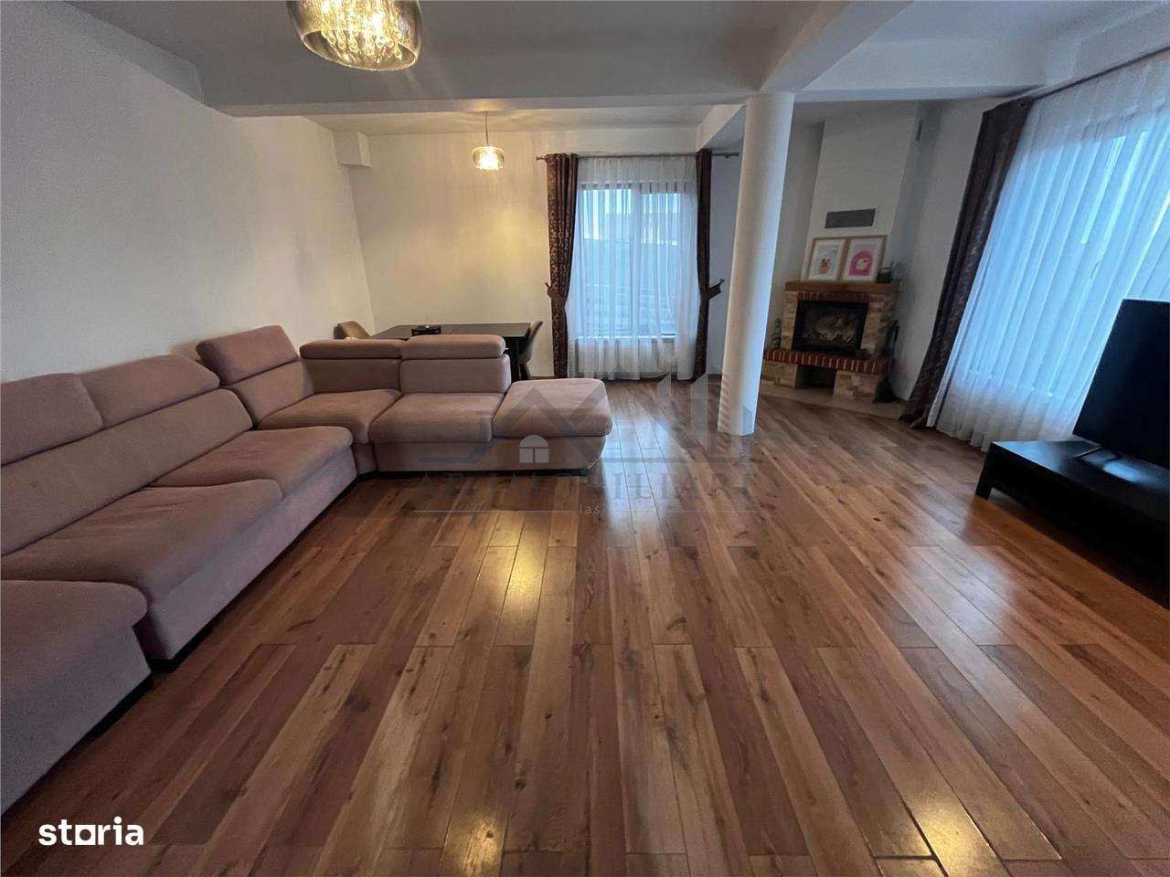 Casa cu piscina si foisor zona Rediu - Imagine principală: 2/16