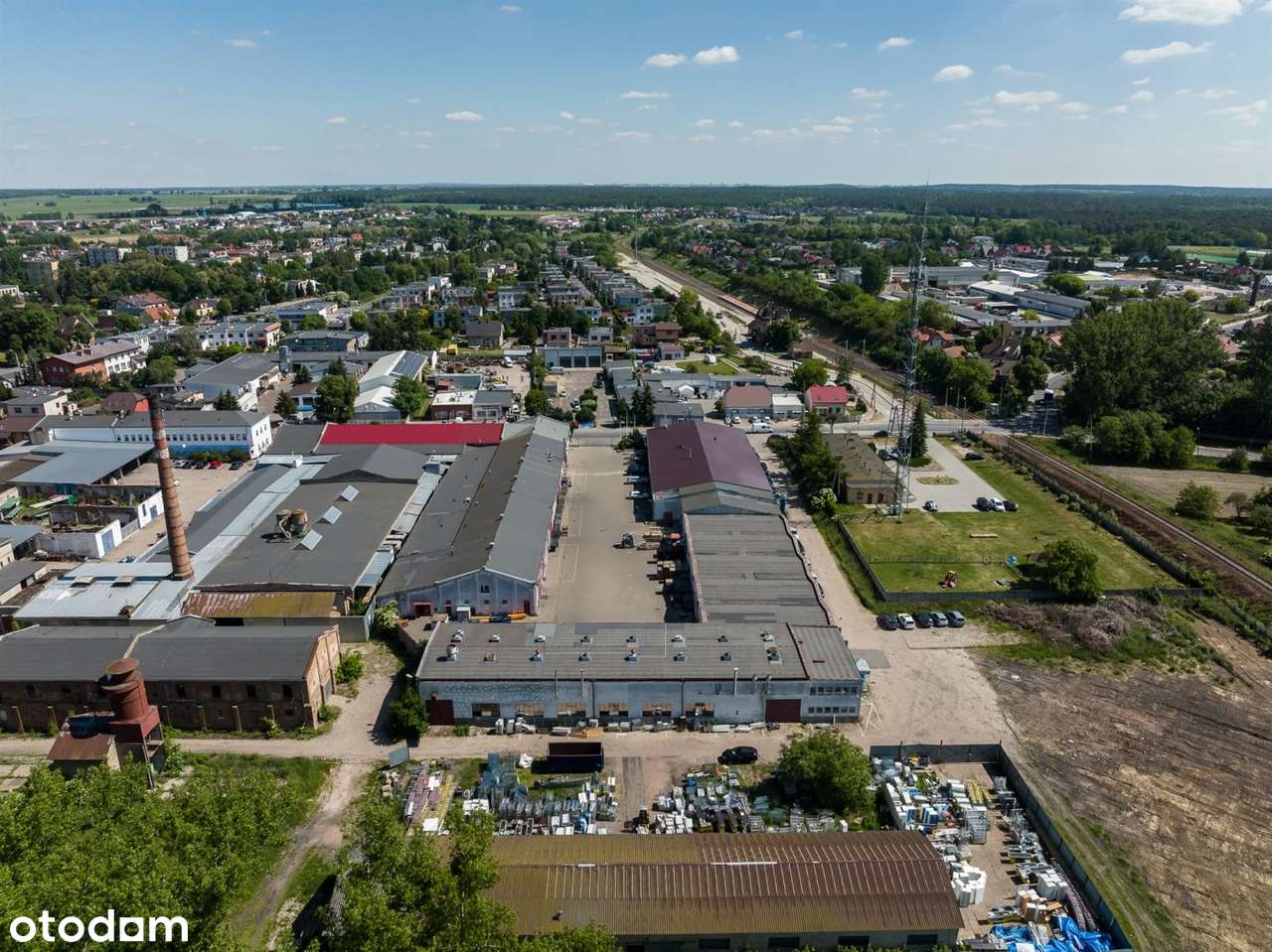 Obiekt produkcyjno - magazynowy z zapleczem.-1