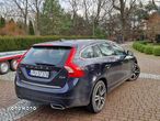 Volvo V60 D6 AWD Plug-in Hybrid Momentum - 3