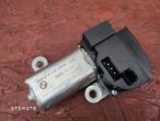 BMW E39 TOURING / KOMBI ORYGINALNY SILNICZEK WYCIERACZKI TYŁ Z KLAPY O NR. 8 361 640 OEM - 2