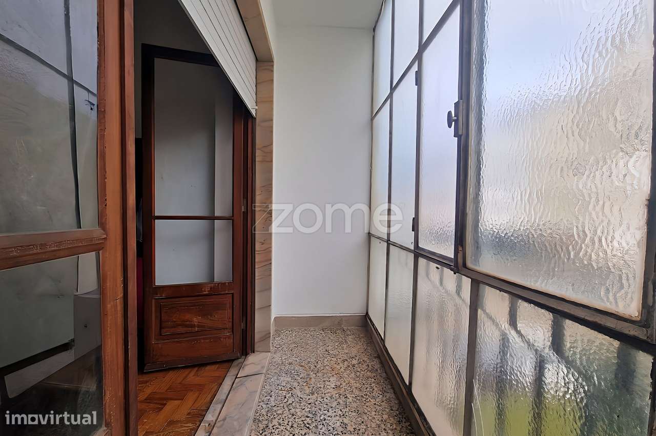 T2 Póvoa de Santo Adrião próximo a comércio, transportes e escolas-11