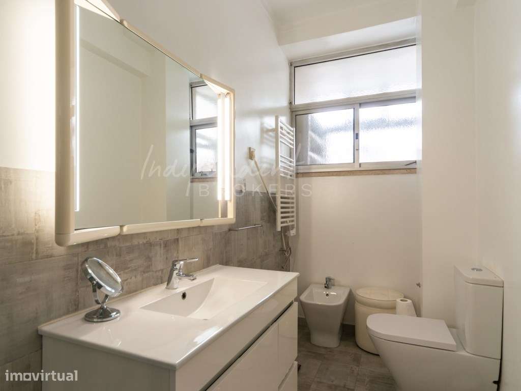 EXCELENTE APARTAMENTO T4 PARA VENDA [ESTRELA]-22