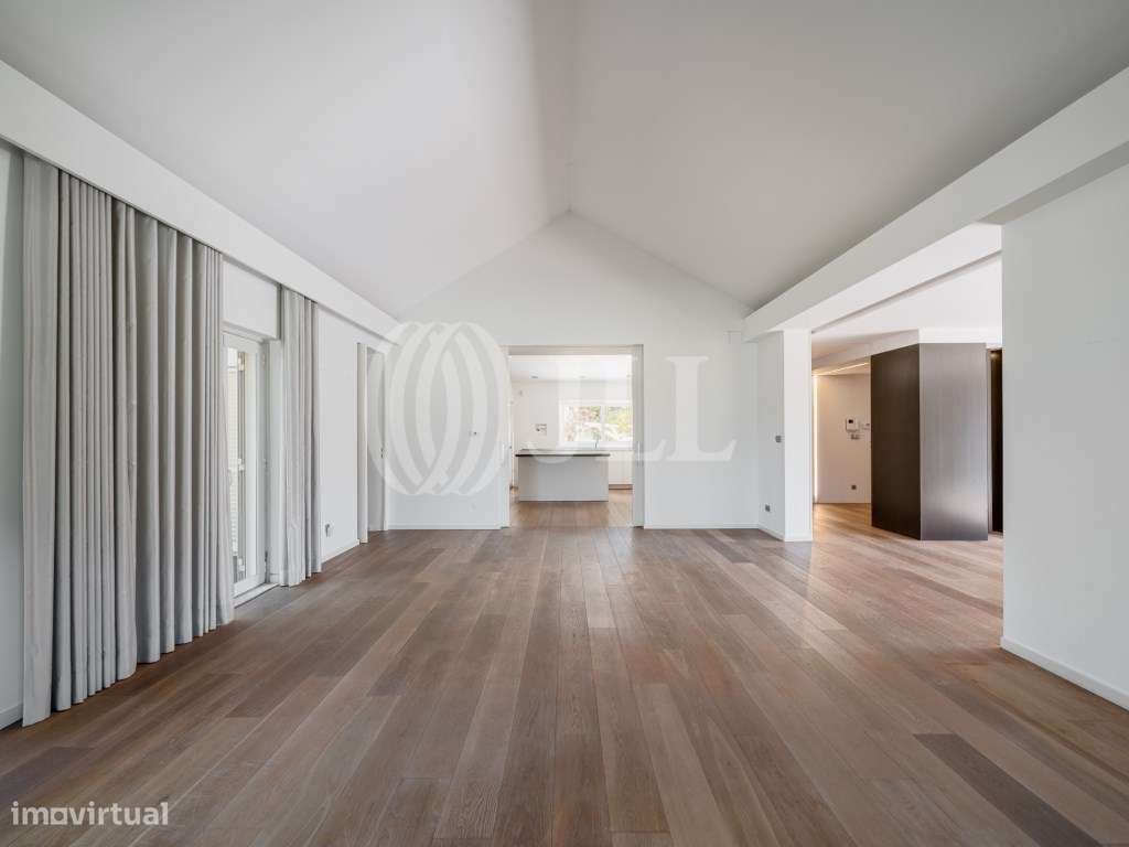 Moradia T4+2 com piscina, na Quinta da Marinha, Cascais - Grande imagem: 4/30