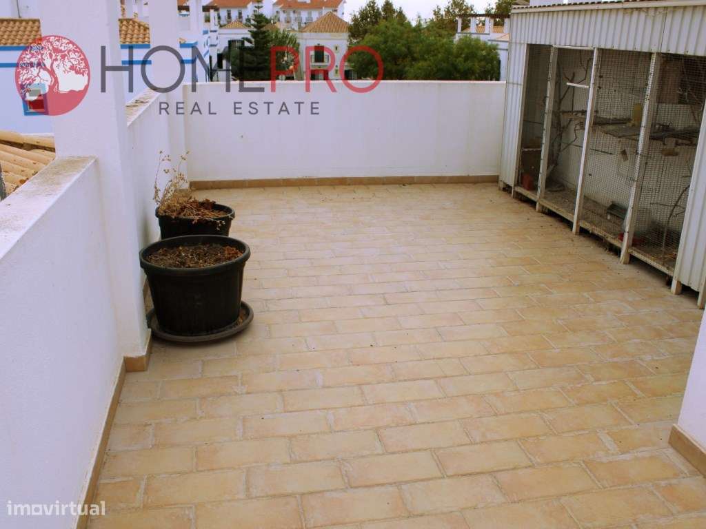 Tavira, Fantástica moradia V4 em zona residencial, com vista mar-23