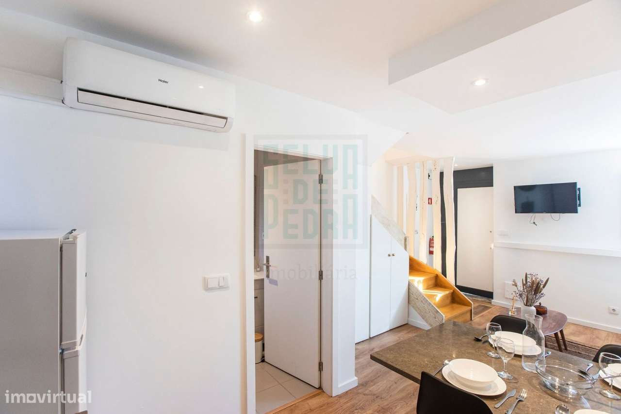 Moradia V2 mobilada e equipada para AL-16