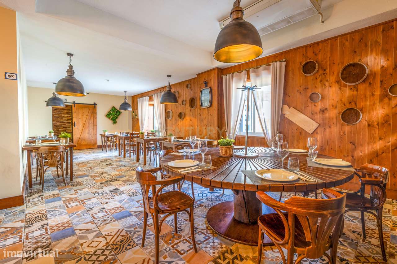 Loja, 1 078 m², São Sebastião - Grande imagem: 5/33