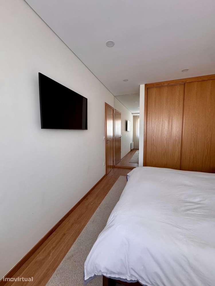 Apartamento T2 (Totalmente remodelado) Centro Póvoa de Varzim-20