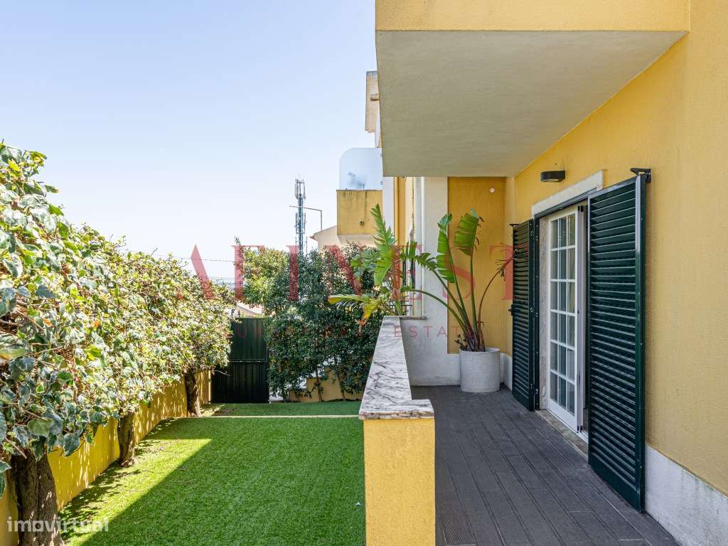 T2 com Jardim no Linhó junto à Quinta da Beloura e a 100 m do CAISL - Grande imagem: 2/33