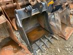 Cupa noua Buldoexcavator Caterpillar 432, latime 740 mm - 1