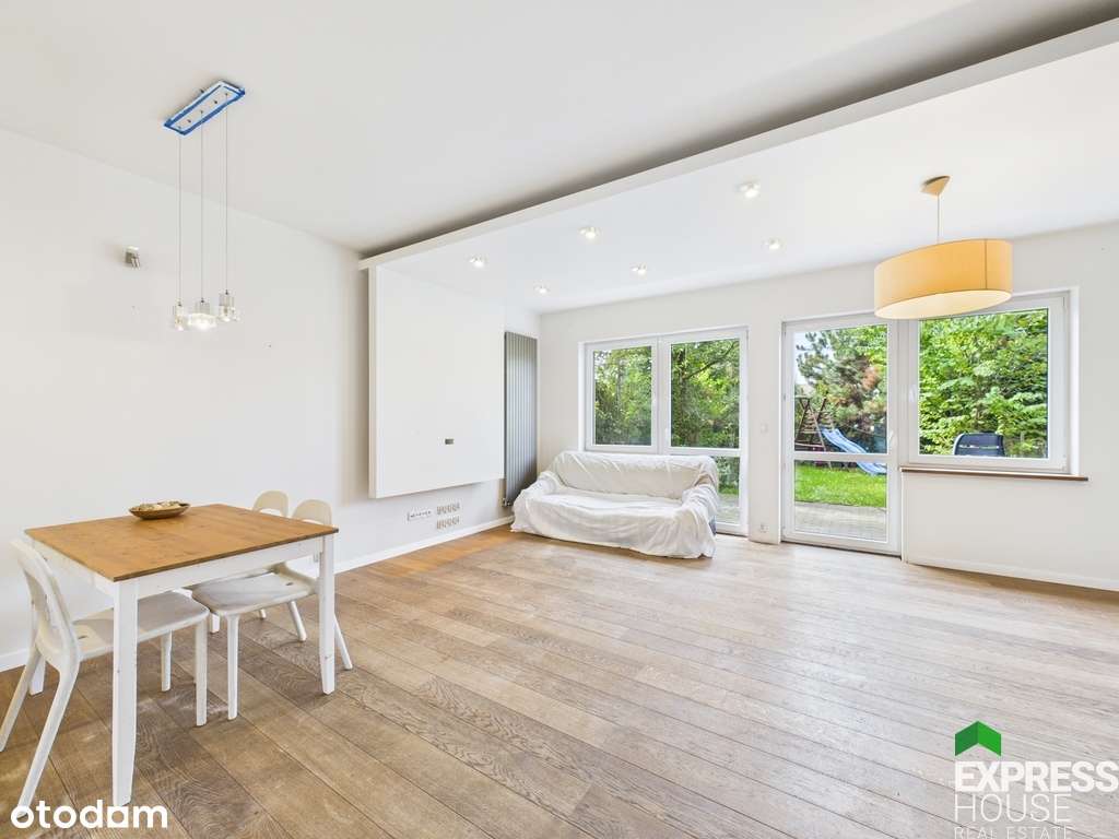 Szereg, 110 m2, + kuchnia 14 m2, + poddasze 25 m2 - Pełny obrazek: 1/20