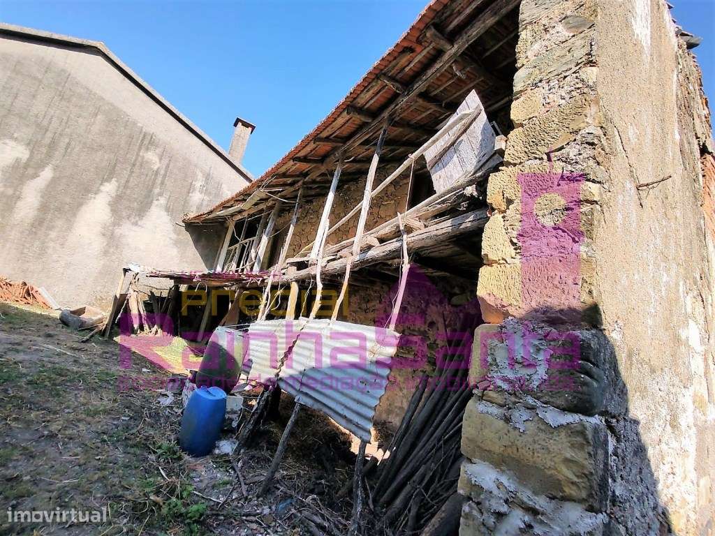 moradia para reabilitar - 744 m2 de terreno- 15 km de Coimbra - Grande imagem: 4/15