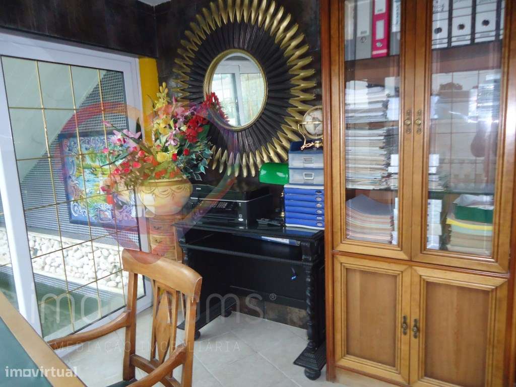 Moradia T5 com piscina + apartamento T1 em Esgueira, Aveiro-45