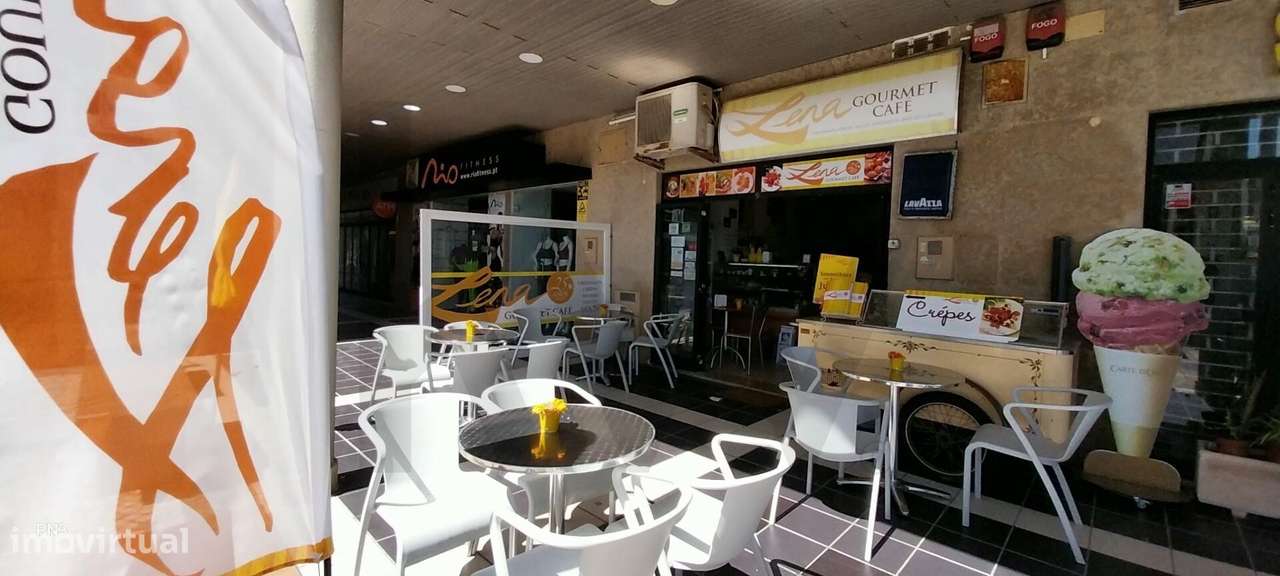 Oportunidade Única: Loja para Venda - Praia da Rocha! 1ª Linha Av. Tom - Grande imagem: 3/36