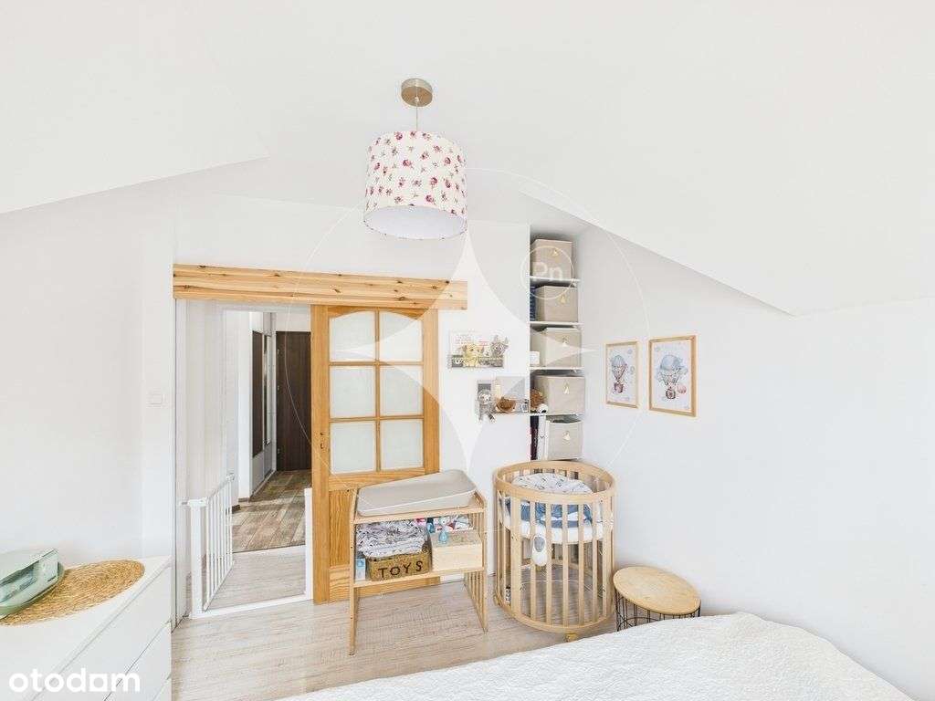 Dwupoziomowe mieszkanie na Starówce z piwnicą-18