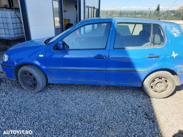 Dezmembrez VW Polo 6N2 - 3