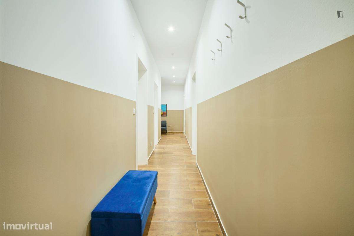 Quarto - localizado em Alameda Lisbon - Grande imagem: 3/10