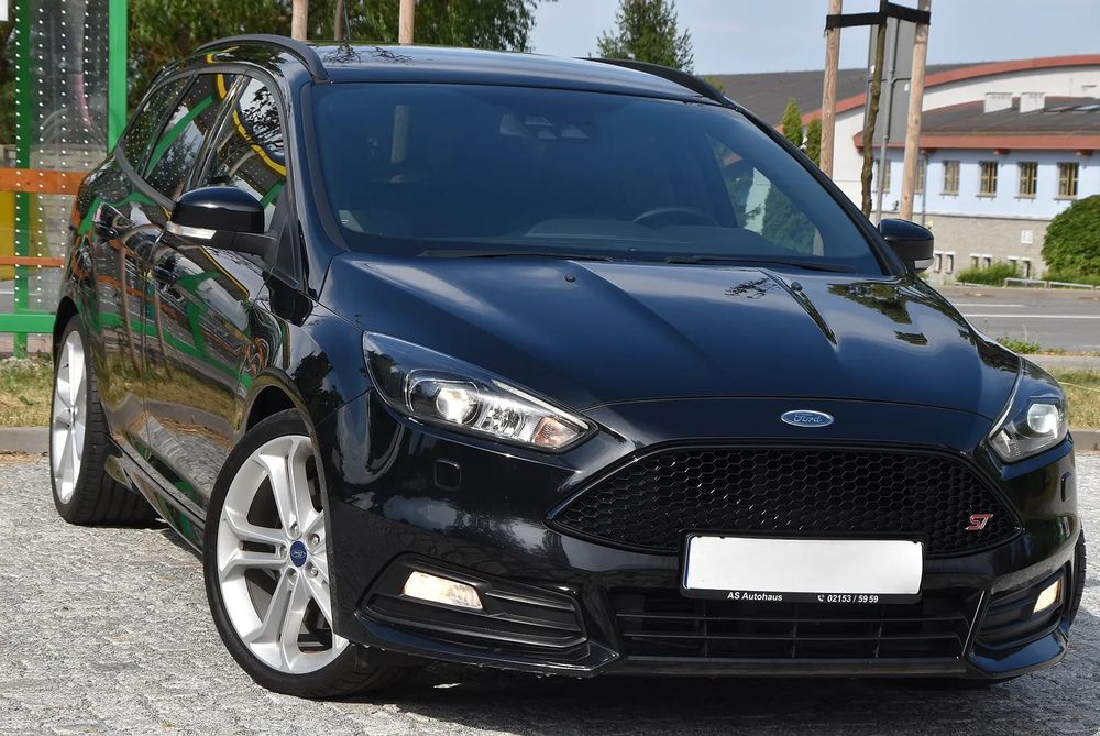 Ford Focus Mk3 (2010-2018) 2.0 TDCi ST 2017