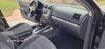 Volkswagen Golf V 1.9 TDI Sportline DSG - 9