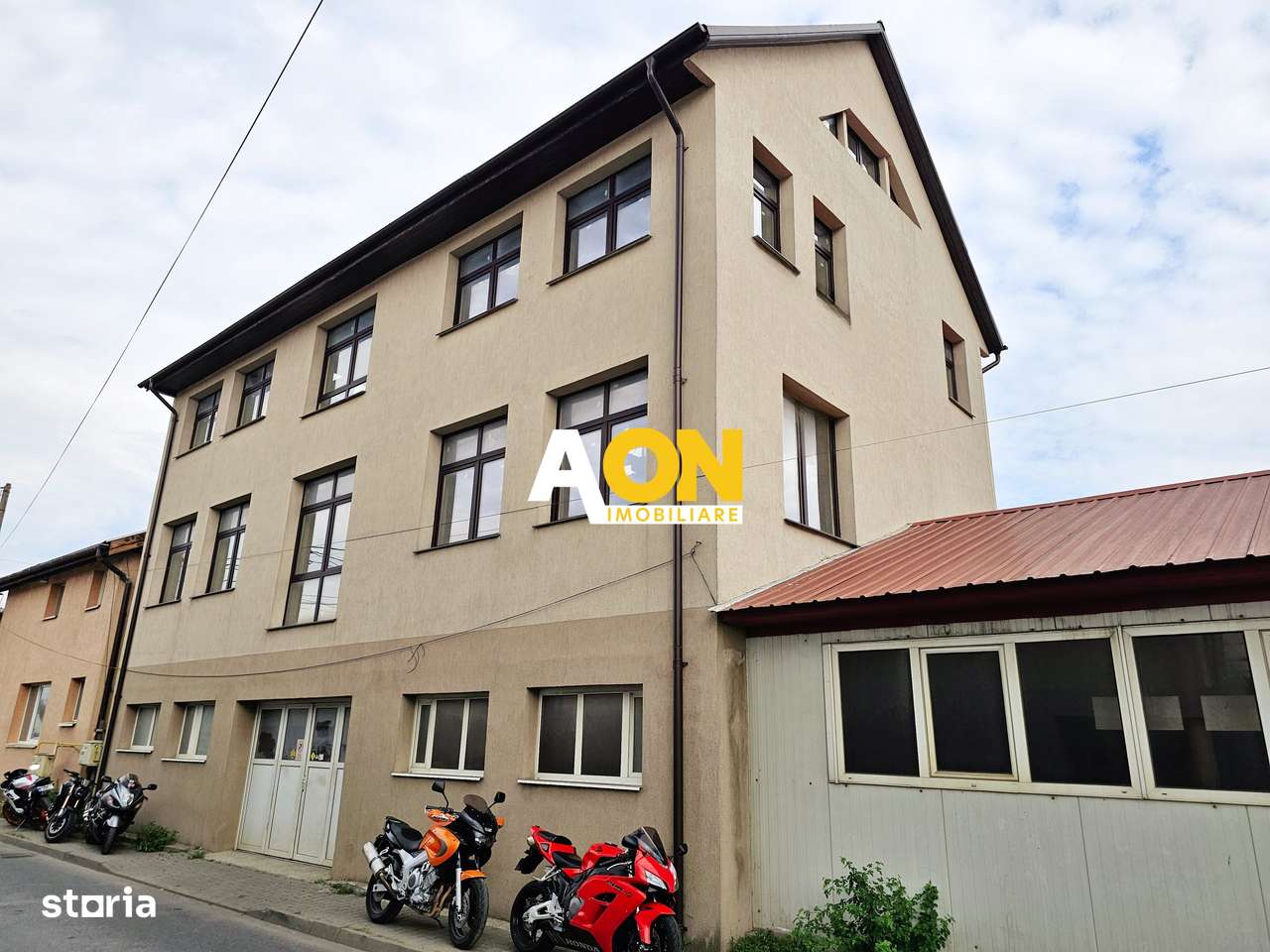 Spatiu pentru depozitare/productie/servicii, 3 niveluri, 366 mp utili - Imagine principală: 1/5